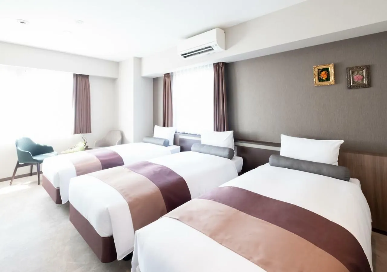 Sonezaki Luxe Hotel Osaka 4*,